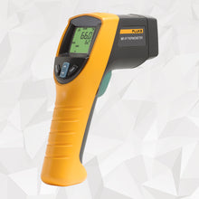 将图片加载到图库查看器,Fluke 561红外线与接触式测温仪
